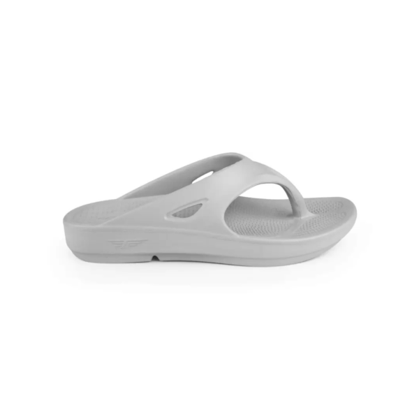 Red Tape Men's Typographic Print Round Toe T-Strap Flip-Flops - Image 3
