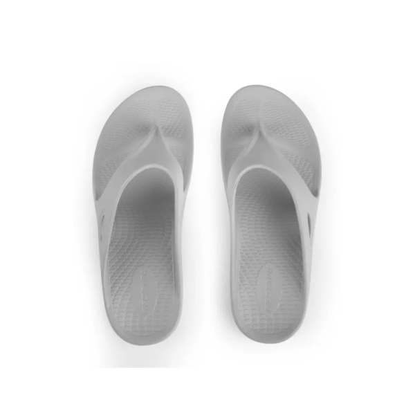Red Tape Men's Typographic Print Round Toe T-Strap Flip-Flops - Image 6